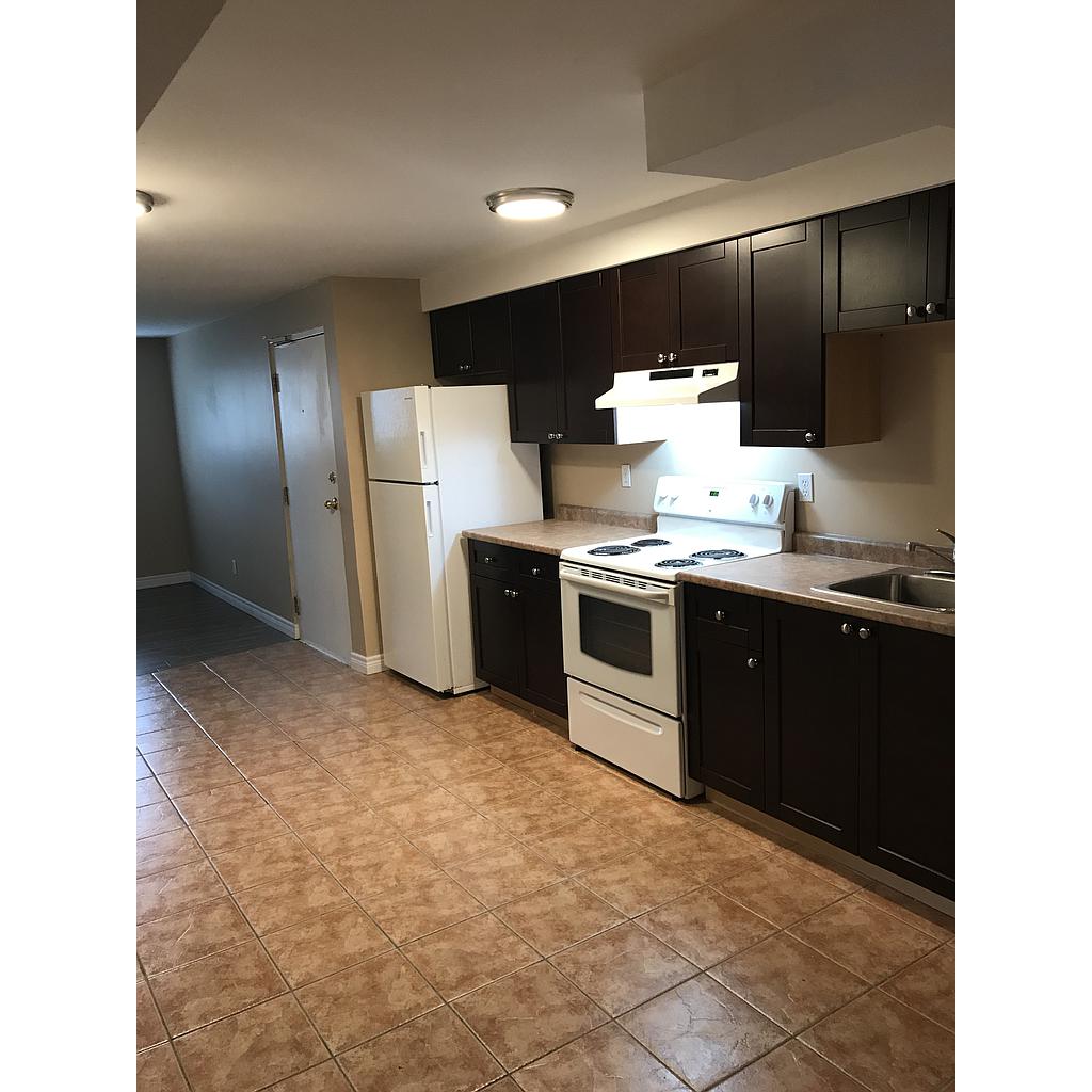 Windsor High Street 1264 #4